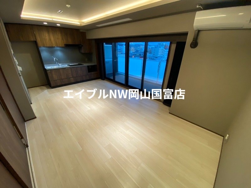  岡山市電東山本線<岡山電気軌道>/柳川駅 徒歩14分 7階 築3年