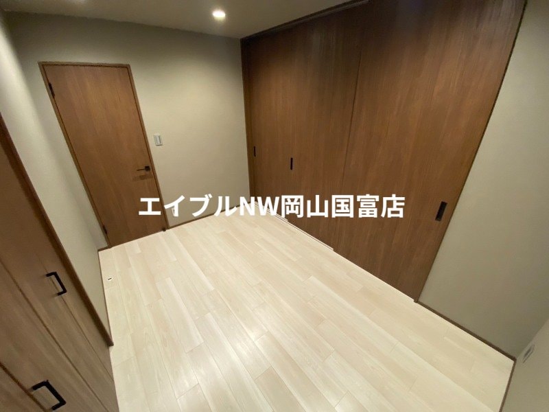  岡山市電東山本線<岡山電気軌道>/柳川駅 徒歩14分 7階 築3年