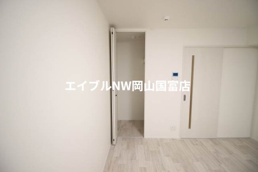  ルミエール西川原