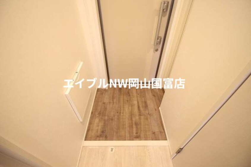  ルミエール西川原