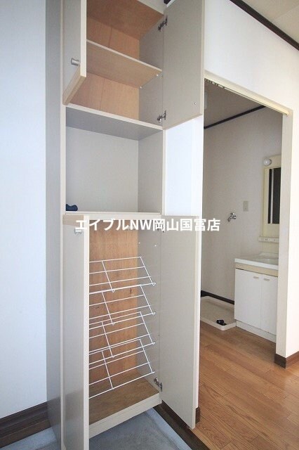  山陽本線（中国）/東岡山駅 徒歩8分 1階 築31年