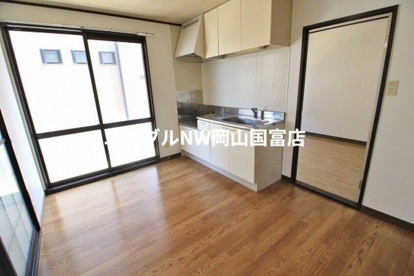  山陽本線（中国）/東岡山駅 徒歩8分 1階 築31年