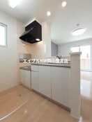  山陽本線（中国）/高島駅 徒歩15分 1階 築9年