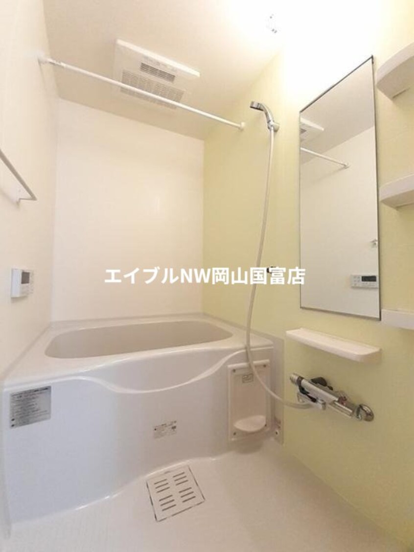  山陽本線（中国）/高島駅 徒歩15分 1階 築9年