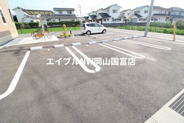  山陽本線（中国）/高島駅 徒歩15分 1階 築9年