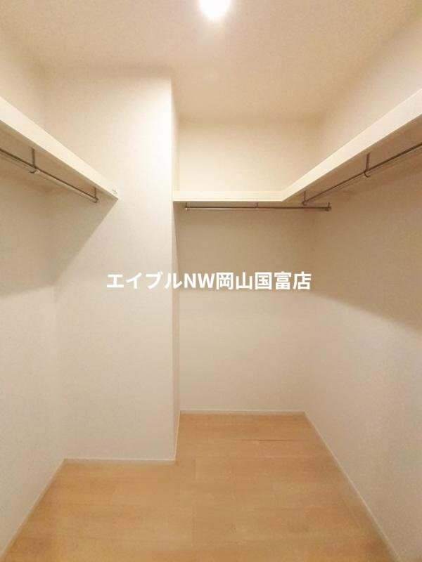  山陽本線（中国）/高島駅 徒歩15分 1階 築9年