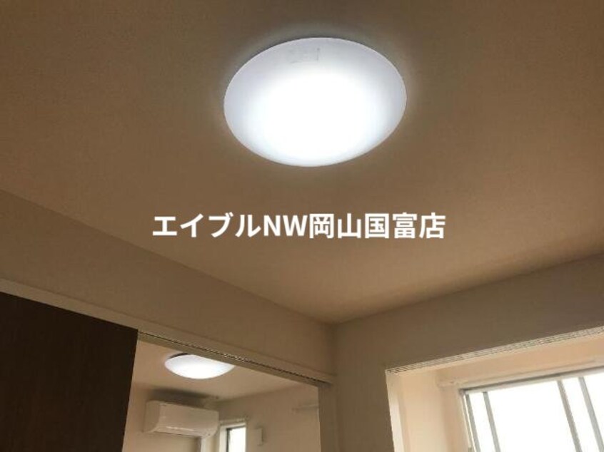  赤穂線（岡山県内）/邑久駅 徒歩15分 2階 築5年