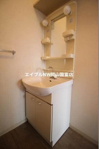  ヴィレッジ高島　Ａ棟