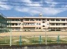 岡山市立豊小学校(小学校)まで889m 赤穂線（岡山県内）/西大寺駅 徒歩34分 1階 築31年