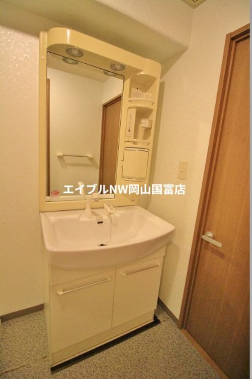  ツインパレスＫ