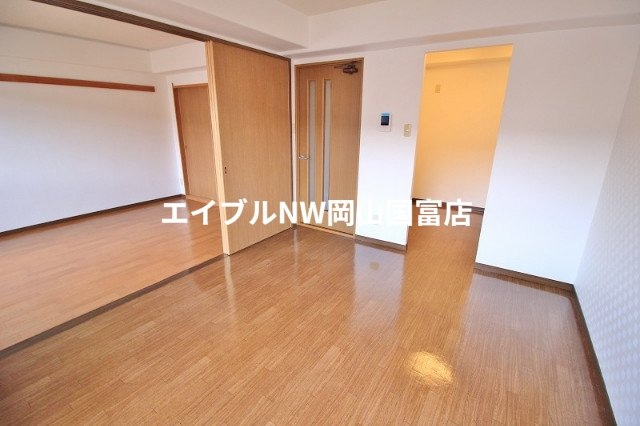  ツインパレスＫ