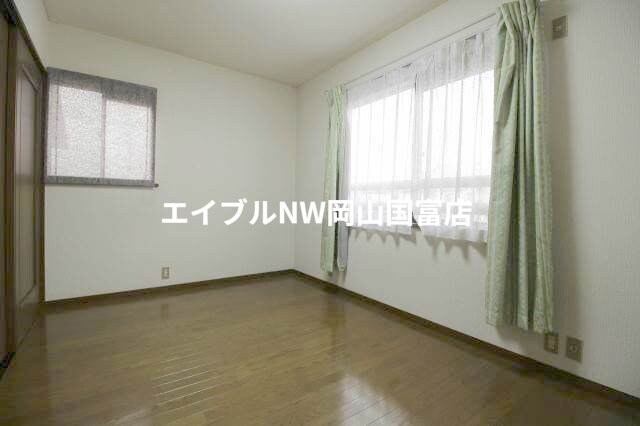  山陽本線（中国）/高島駅 徒歩8分 1階 築32年