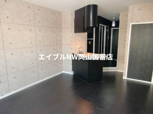  アルフィーネシマムラ