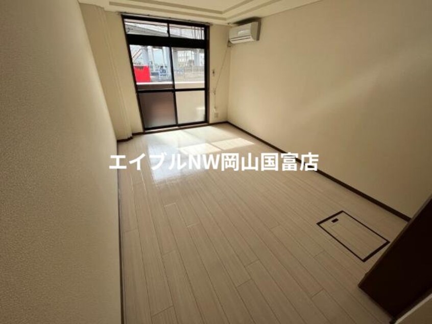 室内 山陽本線（中国）/西川原駅 徒歩7分 1階 築26年