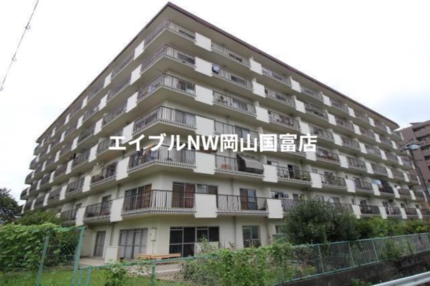  岡山市電東山本線<岡山電気軌道>/東山・おかでんミュージアム駅 徒歩10分 2階 築52年