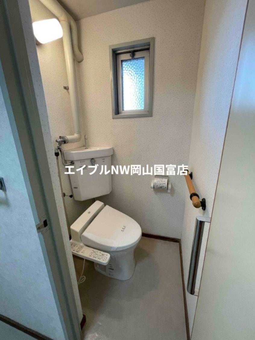  岡山市電東山本線<岡山電気軌道>/東山・おかでんミュージアム駅 徒歩10分 2階 築52年