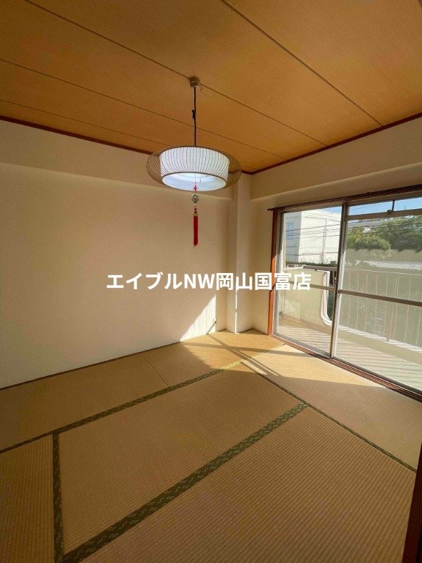  岡山市電東山本線<岡山電気軌道>/東山・おかでんミュージアム駅 徒歩10分 2階 築52年