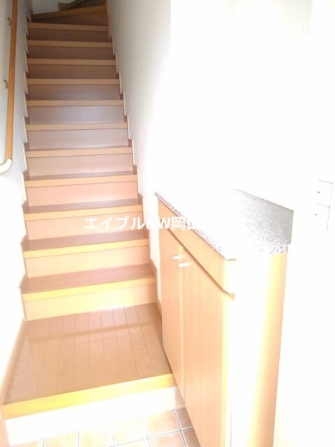  山陽本線（中国）/高島駅 徒歩26分 2階 築18年