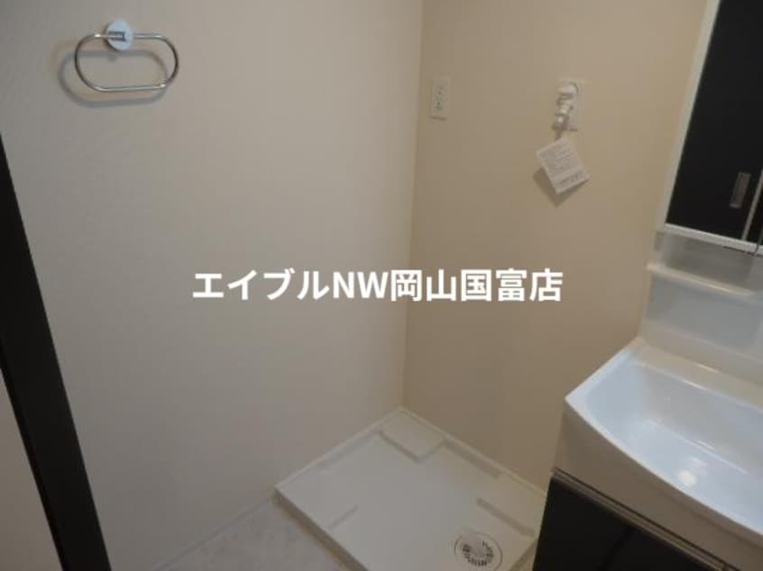 洗濯機置場 岡山市電東山本線<岡山電気軌道>/東山・おかでんミュージアム駅 徒歩32分 1階 築6年