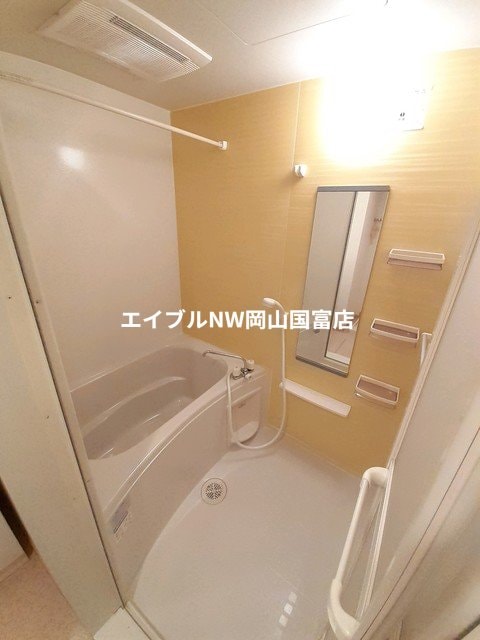  岡山市電東山本線<岡山電気軌道>/東山・おかでんミュージアム駅 徒歩23分 2階 築15年