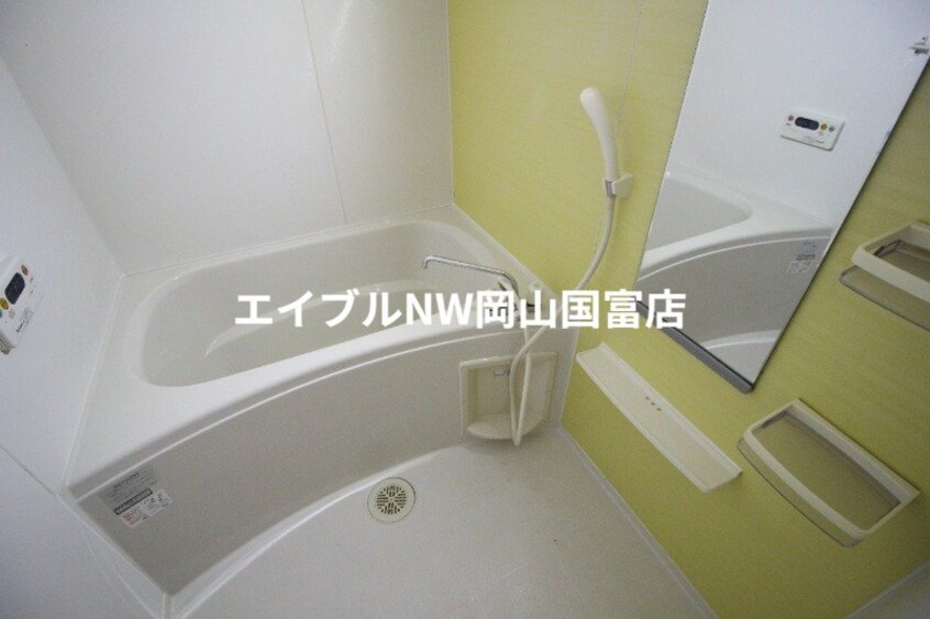  山陽本線（中国）/万富駅 徒歩68分 1階 築15年