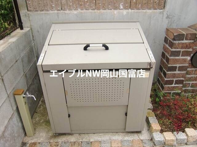  山陽本線（中国）/万富駅 徒歩68分 1階 築15年