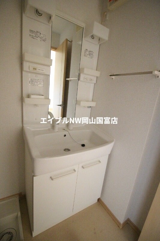  山陽本線（中国）/万富駅 徒歩68分 1階 築15年