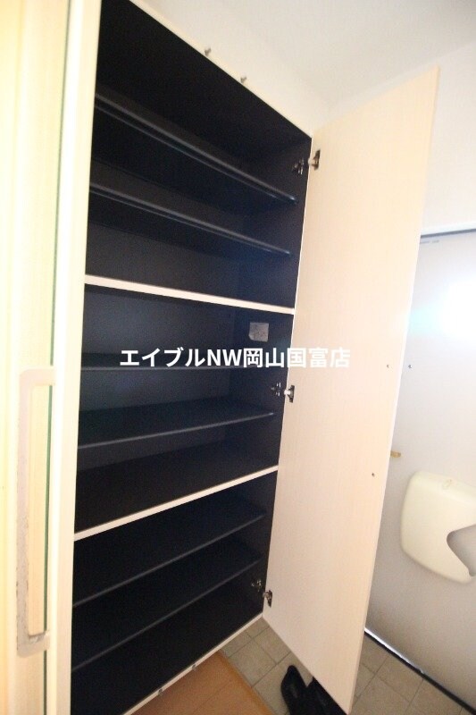  山陽本線（中国）/万富駅 徒歩68分 1階 築15年