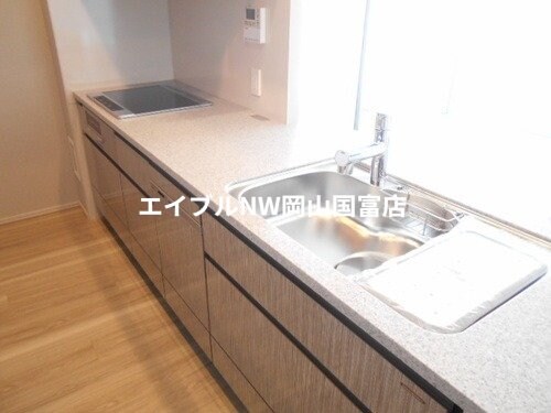  岡山市電清輝橋線<岡山電気軌道>/新西大寺町筋駅 徒歩6分 11階 築2年
