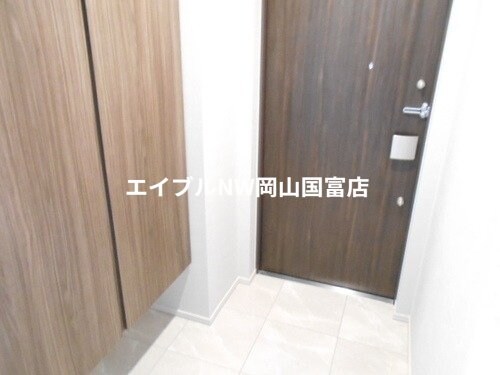  岡山市電清輝橋線<岡山電気軌道>/新西大寺町筋駅 徒歩6分 11階 築2年