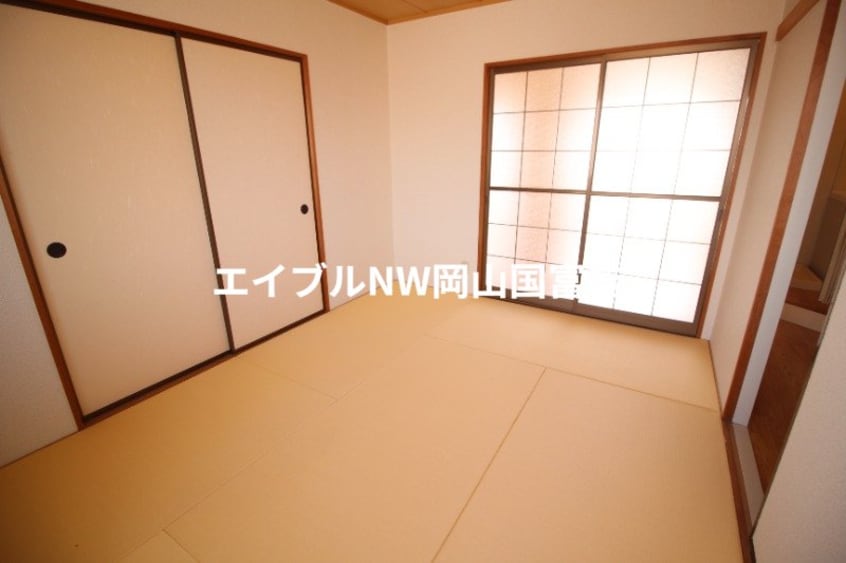  山陽本線（中国）/高島駅 徒歩13分 2階 築34年