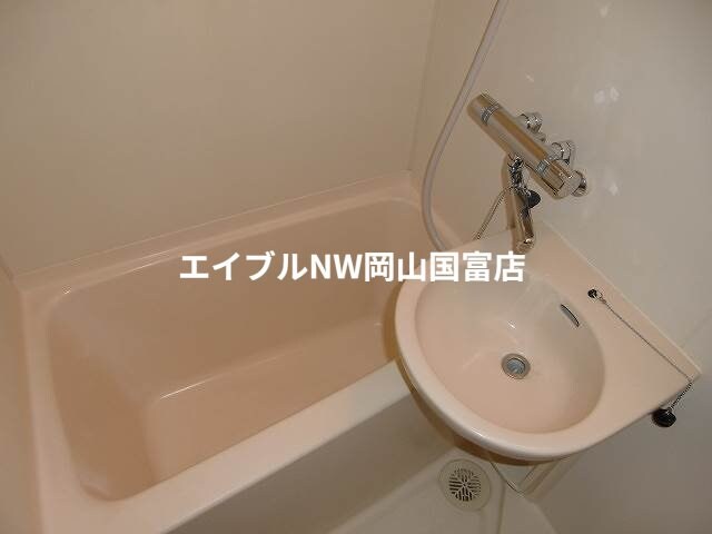  エスポアール中井