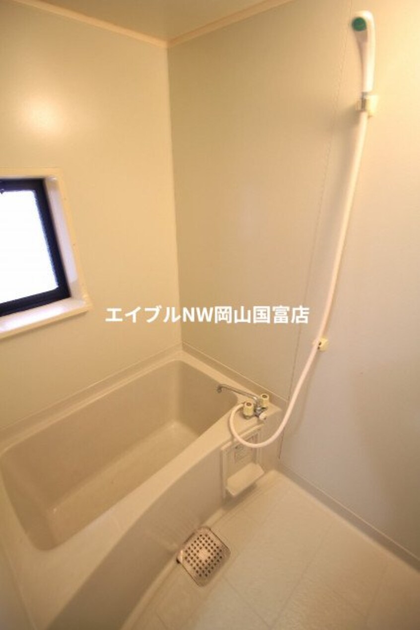  サンビレッジ西大寺　Ａ