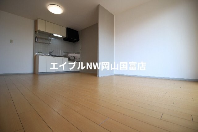  サンビレッジ西大寺　Ａ