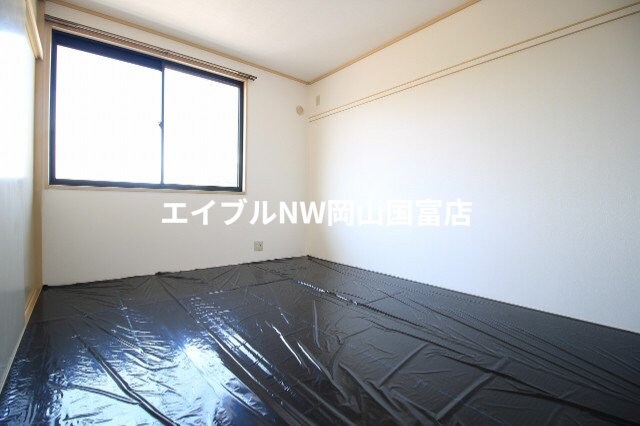  サンビレッジ西大寺　Ａ