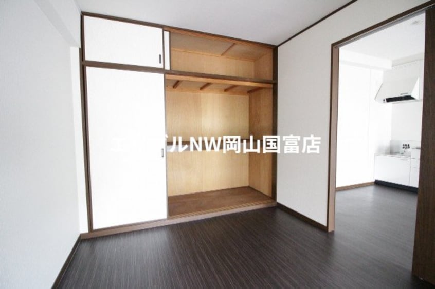  岡山市電東山本線<岡山電気軌道>/東山・おかでんミュージアム駅 徒歩11分 2階 築52年