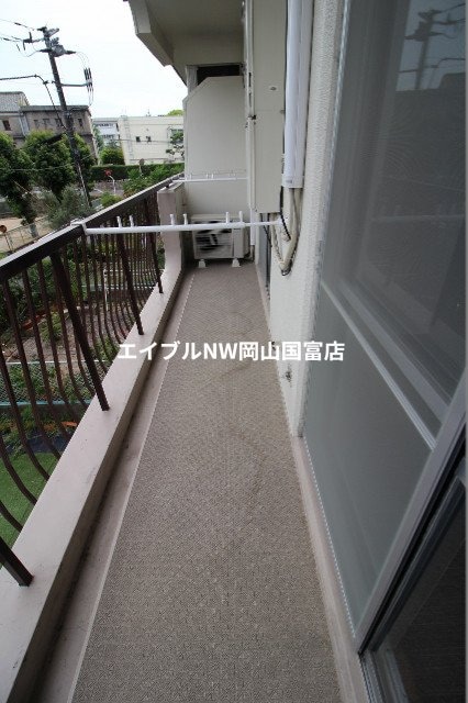  岡山市電東山本線<岡山電気軌道>/東山・おかでんミュージアム駅 徒歩11分 2階 築52年