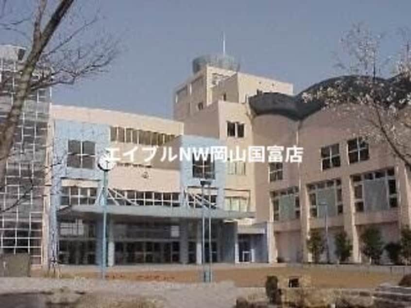 岡山市立操明小学校(小学校)まで706m パストラーレ　Ａ
