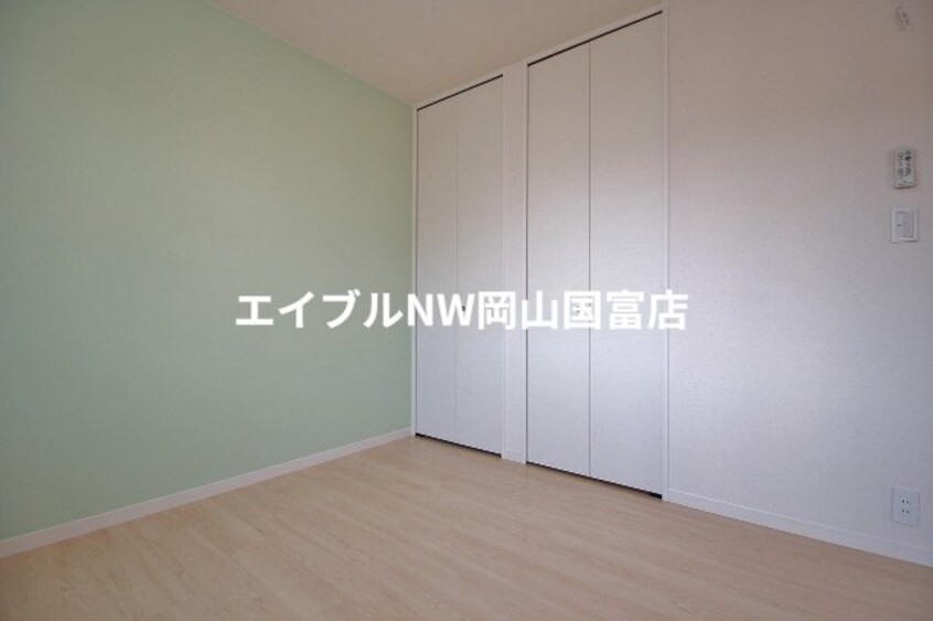  ドゥミュミュール