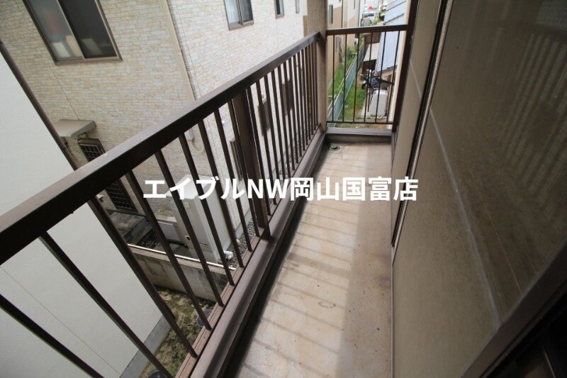  岡山市電東山本線<岡山電気軌道>/東山・おかでんミュージアム駅 徒歩77分 2階 築31年