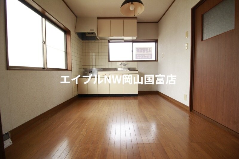  岡山市電東山本線<岡山電気軌道>/東山・おかでんミュージアム駅 徒歩77分 2階 築31年