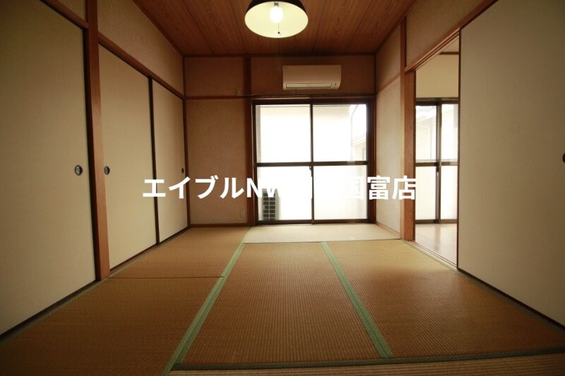  岡山市電東山本線<岡山電気軌道>/東山・おかでんミュージアム駅 徒歩77分 2階 築31年