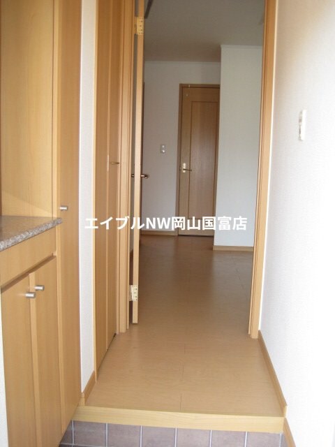  赤穂線（岡山県内）/香登駅 徒歩22分 1階 築17年