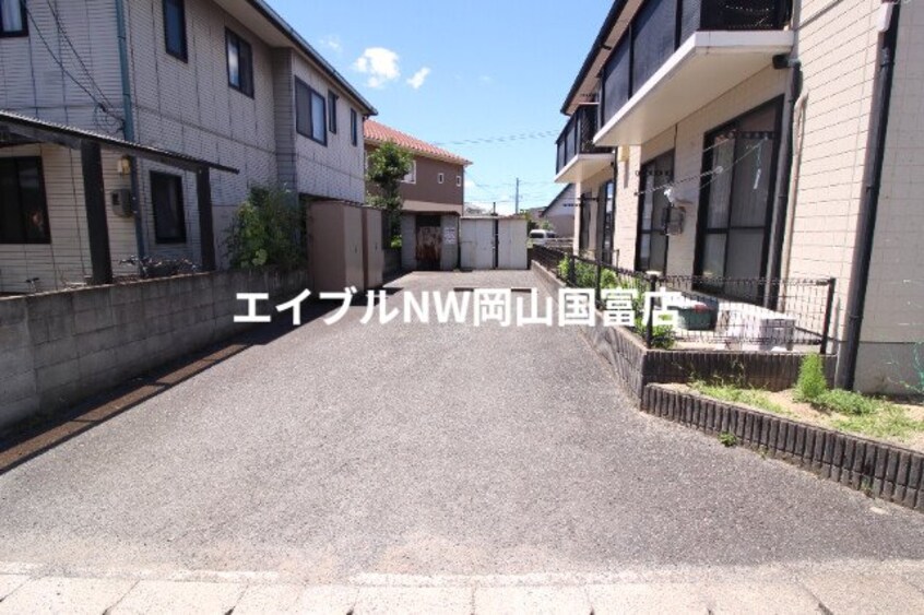  山陽本線（中国）/高島駅 徒歩15分 1階 築30年