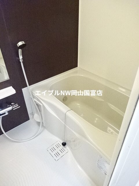  山陽本線（中国）/万富駅 徒歩11分 2階 築8年