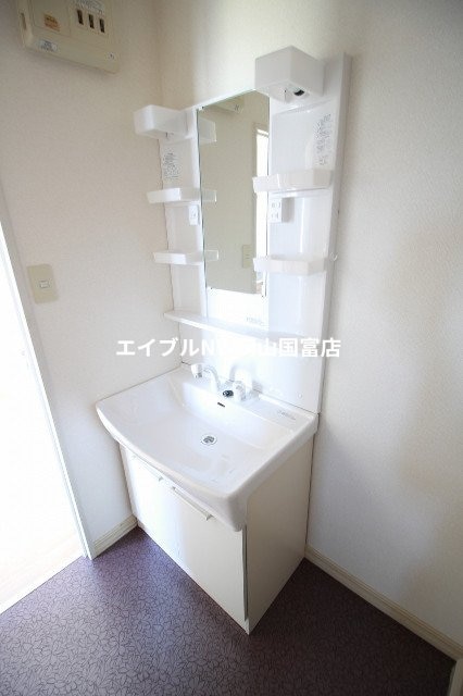  山陽本線（中国）/高島駅 徒歩3分 2階 築31年