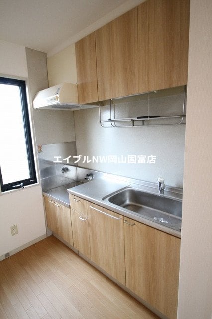  岡山市電東山本線<岡山電気軌道>/東山・おかでんミュージアム駅 徒歩23分 1階 築27年