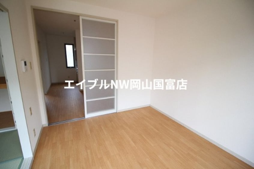  岡山市電東山本線<岡山電気軌道>/東山・おかでんミュージアム駅 徒歩23分 1階 築27年