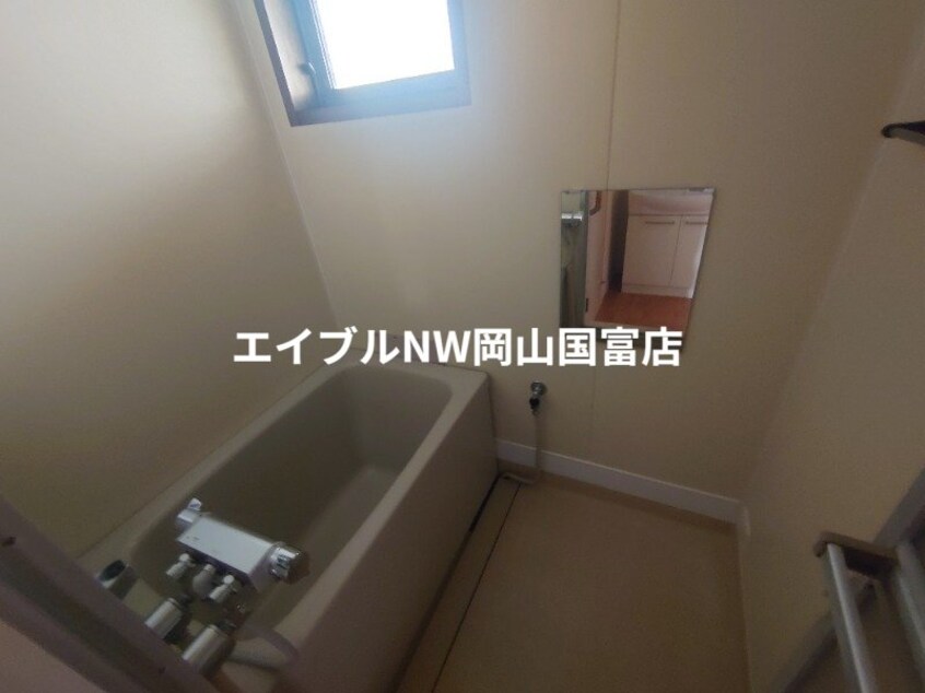  山陽本線（中国）/高島駅 徒歩15分 2階 築40年