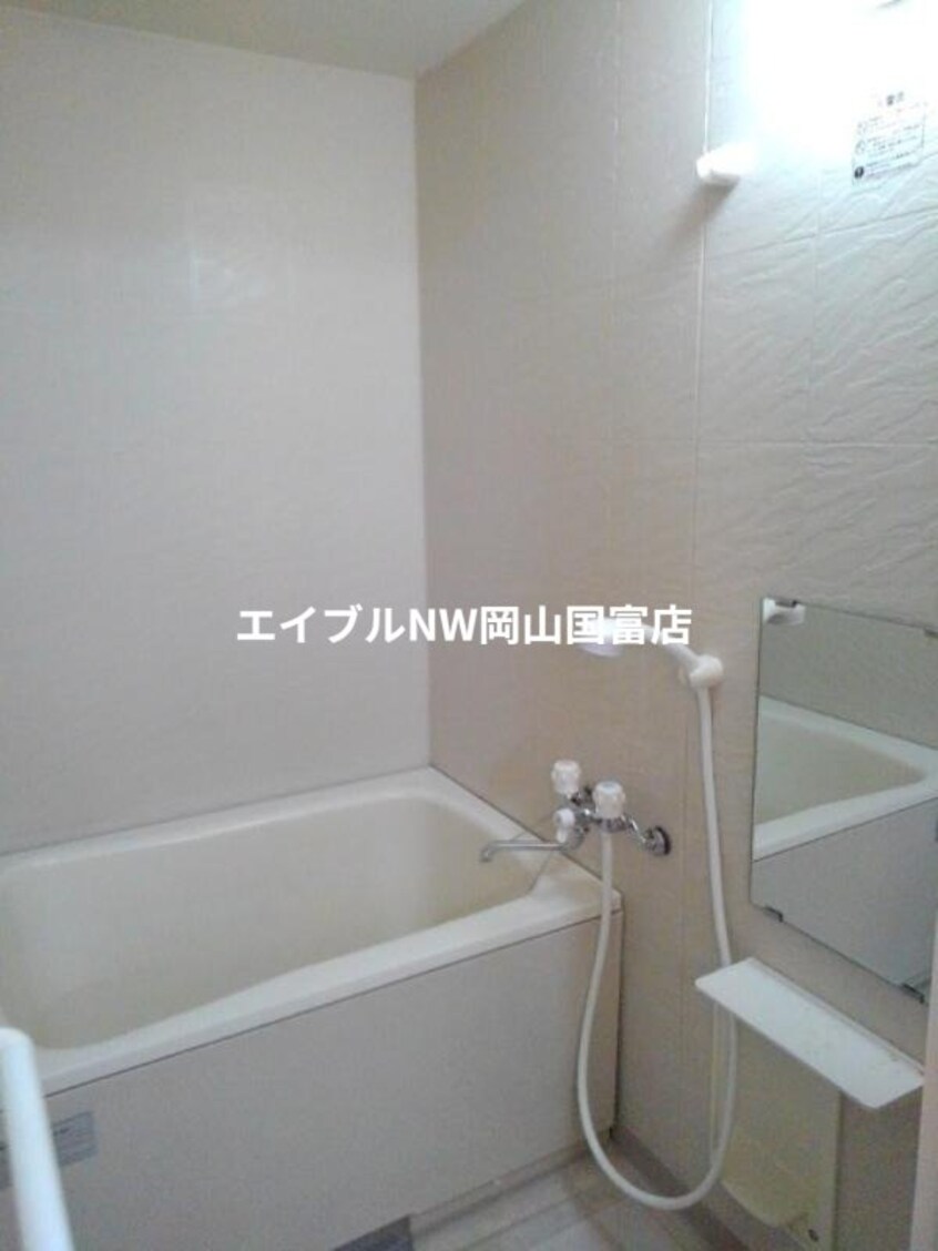  赤穂線（岡山県内）/邑久駅 徒歩10分 1階 築28年